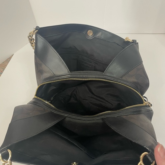 Genuine Coach F39526 Lexy XL Chain with Signature Canvas - Picture 7 of 8